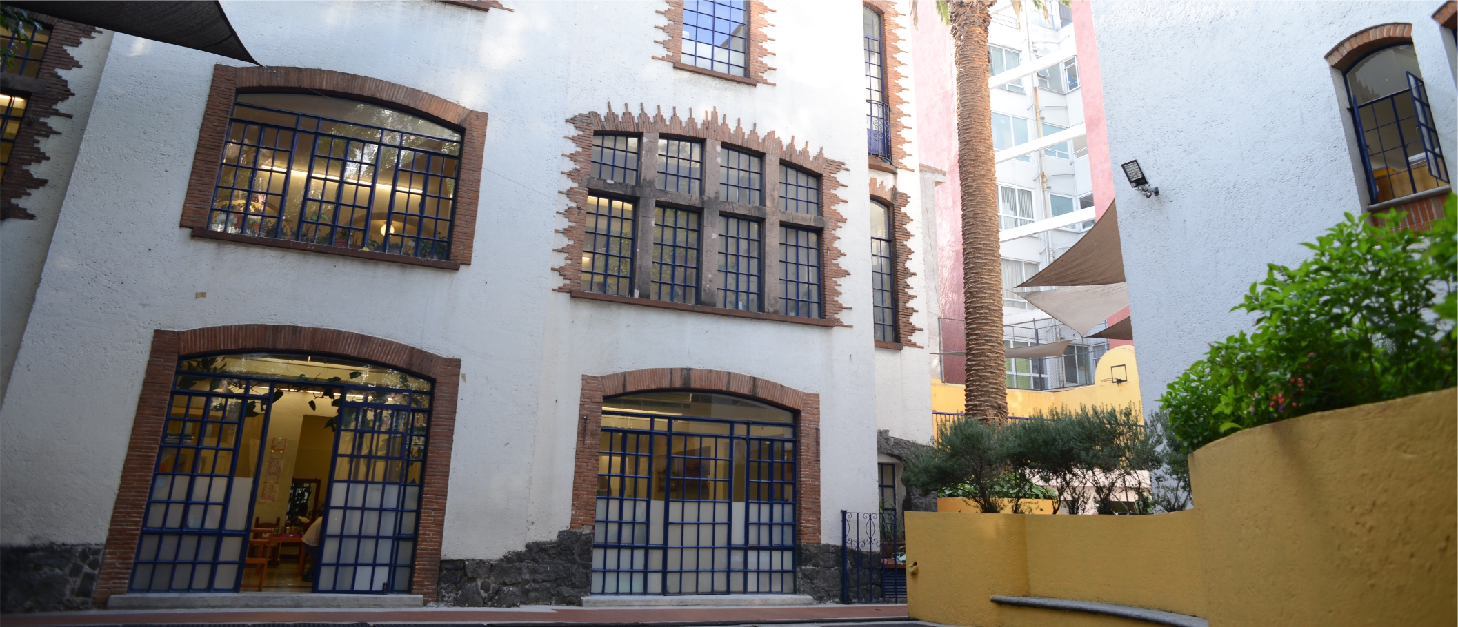 edificio-escuela-mdlc.jpg